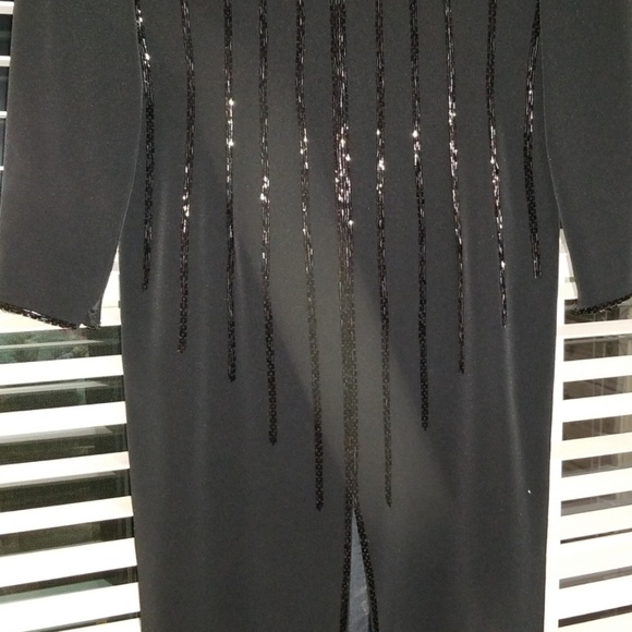 Dress - Picture 3 of 5